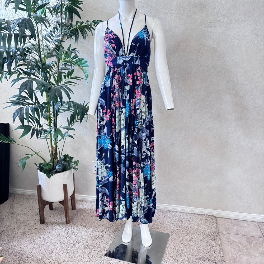 French Kiss Deep V Double Slit Maxi Dress Sz M